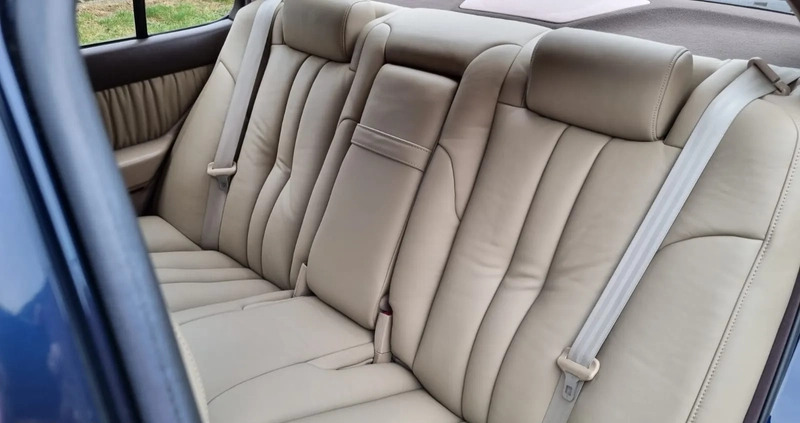 Lexus GS cena 41500 przebieg: 209000, rok produkcji 1994 z Wrocław małe 466